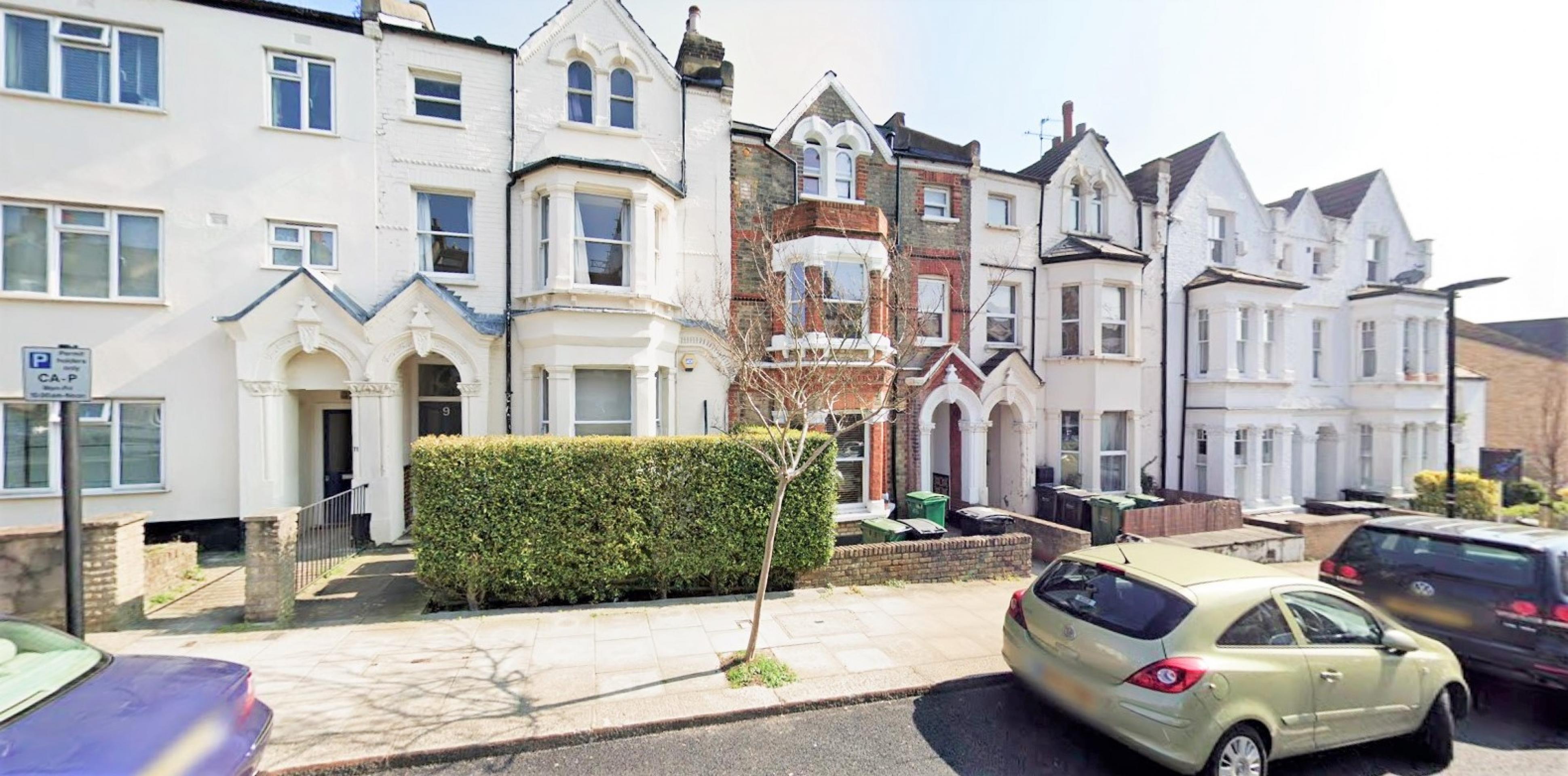 			PRIVATE GARDEN, 1 Bedroom, 1 bath, 1 reception Ground Floor Flat			 Agamemnon Road, WEST HAMPSTEAD NW6